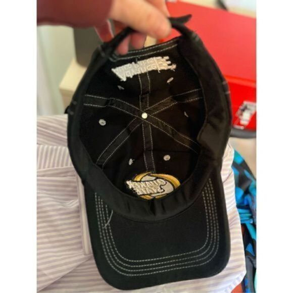 Quaker State Advance Auto Zone hat. One size. Adjustable - Picture 3 of 3